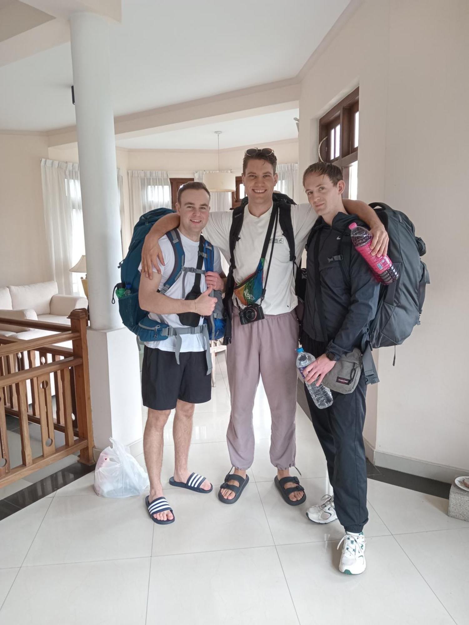 Crown Hills Kandy Inn Zewnętrze zdjęcie